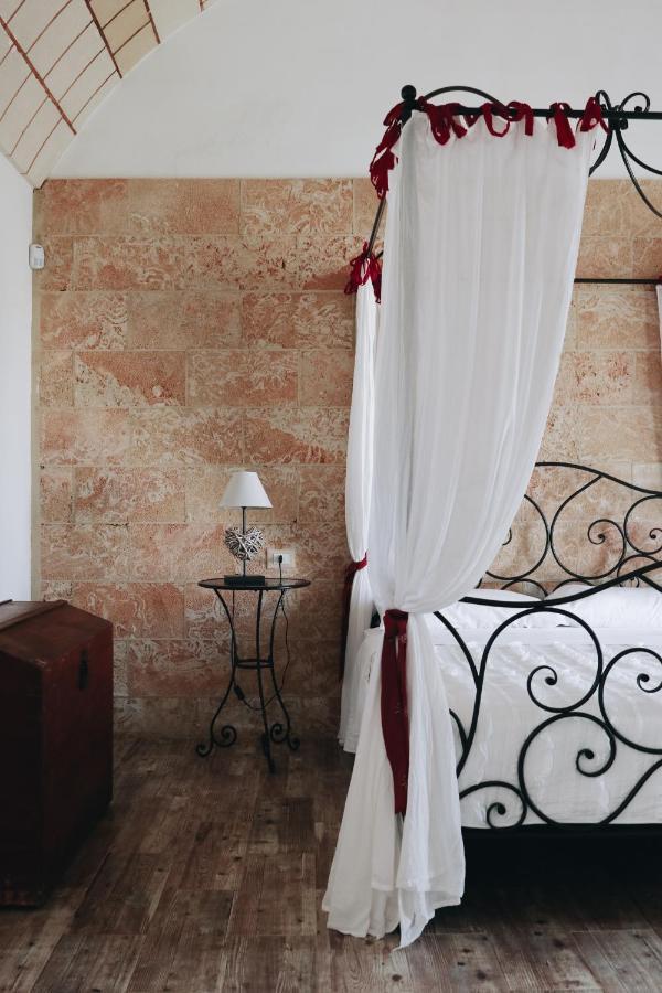 Masseria Petrusella Giuggianello Eksteriør billede